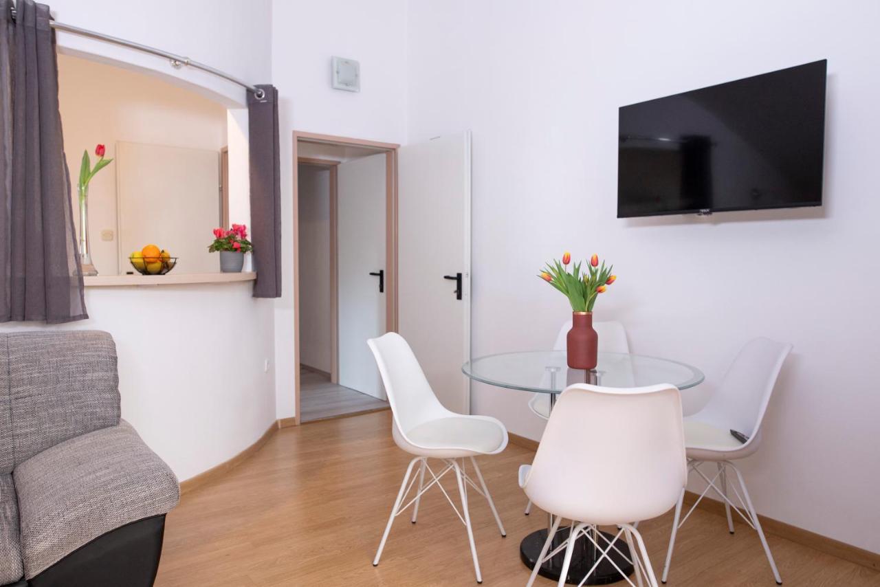 Apartman Ivo Kastela Bagian luar foto