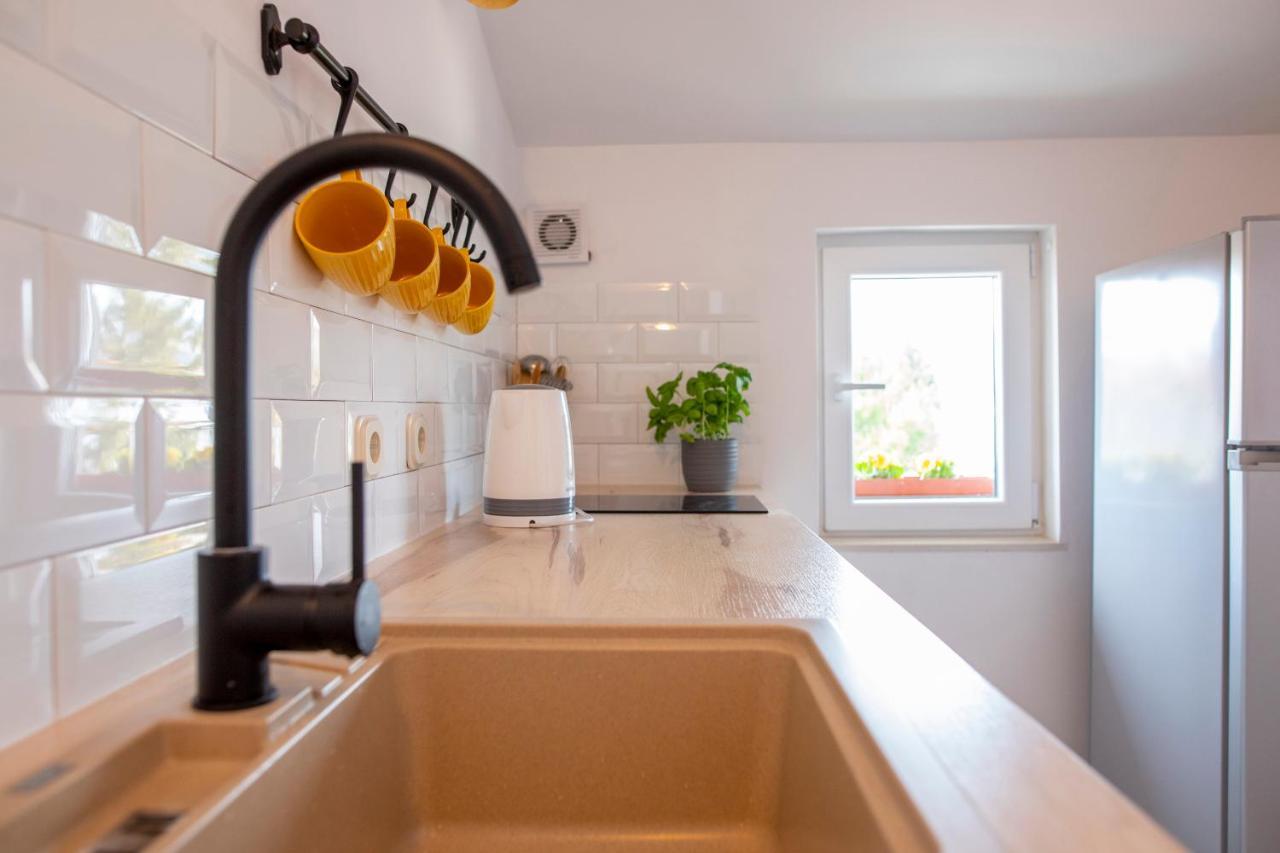 Apartman Ivo Kastela Bagian luar foto